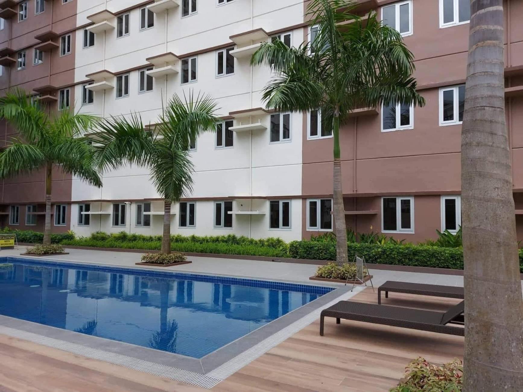 Starlight Suites Trece Martires Eksteriør bilde