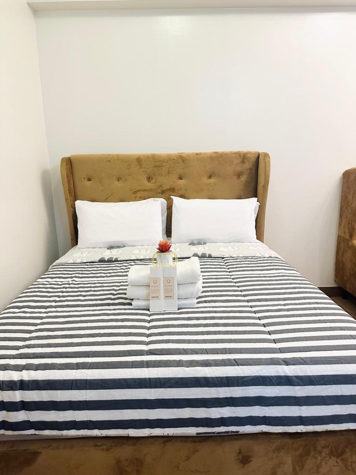 Starlight Suites Trece Martires Eksteriør bilde