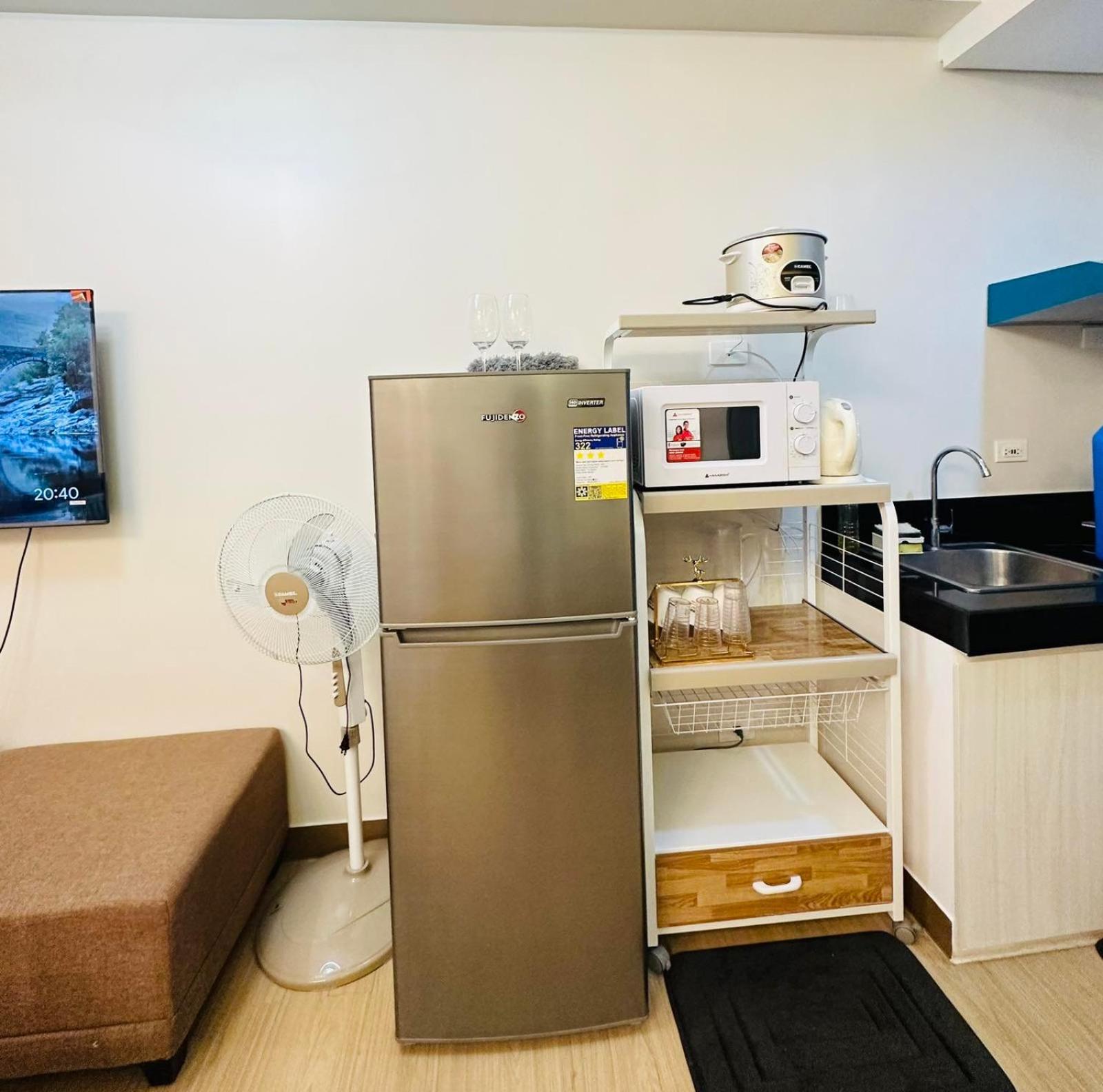 Starlight Suites Trece Martires Eksteriør bilde
