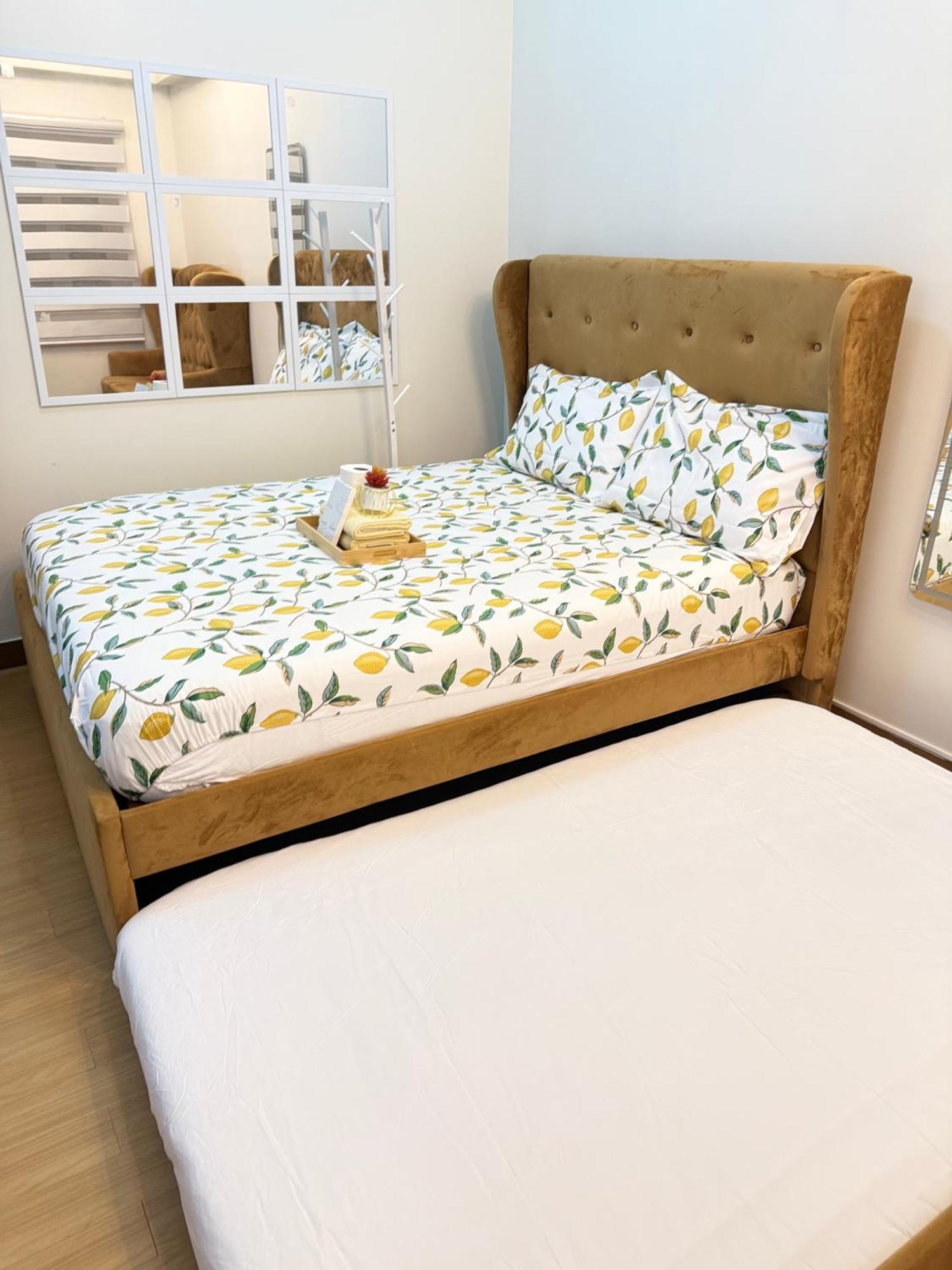 Starlight Suites Trece Martires Eksteriør bilde
